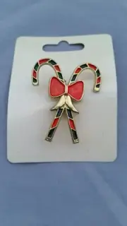 NEW VTG Crossed Green Red Enamel Candy Canes Brooch Pin Red Bow Gold Tone 1.75"