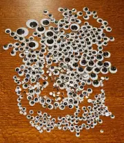 NEW Approximately 325 Googly Wiggle Eyes Crafts Multiple Sizes