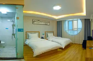 亞際酒店(西陵峽快樂谷店)Yaji Hotel (Xiling Gorge Happy Valley)