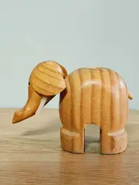 在飛比找樂天市場購物網優惠-日本木偶 日本回流木雕擺飾 木雕大象