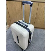 在飛比找蝦皮購物優惠-M.Rino奶茶色行李箱(胖胖款) 20吋 旅行箱 胖胖箱