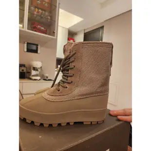 ADIDAS YEEZY BOOT 950 MOONROCK US8 350 AQ4829