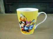 MICKEY & MINNIE MOUSE DONALD & DAISY DUCK PLUTO GOOFY DISNEY TEA CUP 8 OZ 1 CUP