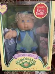 cabbage patch dolls vintage in box