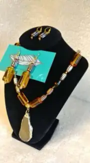 Native American Handmade Jewlery - Aimee's Amazing Amulets - Golden Goddess Set