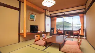 白樺湖畔旅館 君待莊Shirakabakohan no Yado Kimitatisou