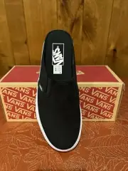 NIB Vans Unisex UA Classic Slip-On, Black / Black - Size 8.0 Women/ 6.5 Men