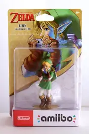 The Legend of Zelda Ocarina of Time LINK Amiibo Figure Nintendo NEW
