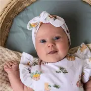 Snuggle Hunny Farm Organic Topknot