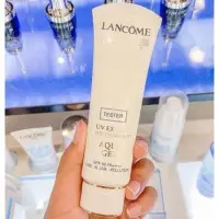 在飛比找Yahoo!奇摩拍賣優惠-&【】Lancome 蘭蔻 新版 防曬水凝露 柔皙輕透防曬乳