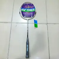 在飛比找蝦皮購物優惠-Yonex 羽球拍 強化碳纖維 耐用