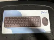 Wireless Keyboard and Mouse Combo, Ergonomic Full Size Typewriter Retro Round...