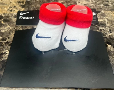 Nike Baby Booties Socks 2 Piece Set White/Red Nike Swoosh Embroidered Age 0-6M