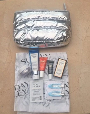Sunday Riley Glow on the go -Skincare Bundle With Pouch- All New