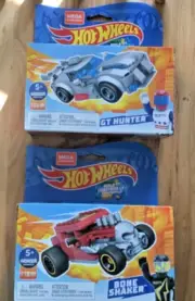 MEGA CONSTRUX HOT WHEELS BONE SHAKER & GT HUNTER