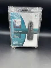 Logitech R400 Laser Wireless Professional Presenter Remote 10m range Black NEW