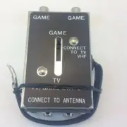 VIDEO A-B ANTENNA GAME SWITCH, 300 OHM TWIN LEAD TO 2 RCA FEMALE JACKS INPUT