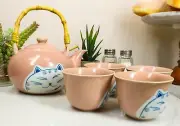 Ebros Auspicious Maneki Neko Lucky Fortune Cat Pink Ceramic Tea Set W/4 Cups