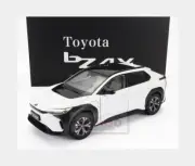 1:18 SUNSTAR Toyota Bz4X 2022 Wind Chill Pearl SS5651 Model