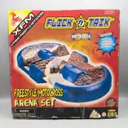 New 2000 Spin Master Flick Trix Xtreme Freestyle Motocross Arena Set