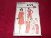 UNCIRCULATED 1977 SIMPLICITY #8396 - LADIES JIFFY WARDROBE PATTERN 46 & 48 FF
