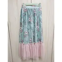 在飛比找蝦皮購物優惠-Blanco by korea  花朵點點拼接紗裙
