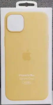 Apple Silicone Case with MagSafe for iPhone 14 Plus -Sunglow