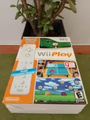 NEW FACTORY SEALED Wii Play Nintendo Wii Game Bundle + Bonus Wii Remote 2007