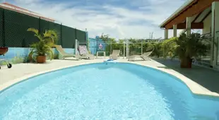 Villa de 3 chambres avec piscine privee jardin amenage et wifi a Saint Francois a 4 km de la plage