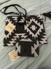 LIB New York Cross Body Bag with matching baby pouch NWT