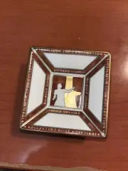 RICHARD GINORI NEW ASHTRAY LUBILAEUM 2000 COLLECTIBLES