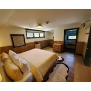 Little Cat Lodge