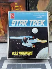 1983 AMT STAR TREK U.S.S. ENTERPRISE MODEL SHIP Sealed Parts