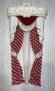 MINIATURE DOLLHOUSE 1:12 SCALE CHRISTMAS WINDOW CURTAIN #11 - RED & WHITE