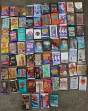 550 VINTAGE BASKETBALL CARDS IN UNOPENED PACKS - READ DESCRIPTION