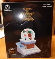 NIGHTMARE BEFORE CHRISTMAS SNOW GLOBE PLAYS WHAT'S THIS NIB TAPED SHUT INSIDE