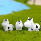 Cattle Model Cow Micro Landscape Miniatures Figurines Fairy Garden Ornaments