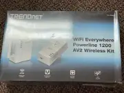 TRENDnet TPL-430APK AC1200 WiFi Everywhere Powerline AP Powerline 1200 Kit
