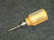 NOS! STANLEY No. 1 PHILLIPS STUBBY WOOD HANDLE SCREWDRIVER, #2711, USA, RARE!