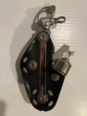 Fico Marine #FG985 Fiddle Block w/Trunnion Snap Shackle - New, Sailboat Pulley