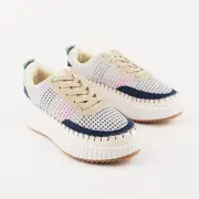 Crafty Women's Sneakers