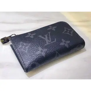 LV Monogram Eclipse 灰黑色 拉鍊 汽車 專用 鑰匙包 M63536