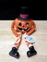HALLOWEEN HIPPIE JACK O LANTERN BOY PUMPKIN SHELF SITTER NEW WITH TAG
