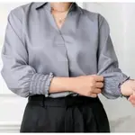 KEMEJA SATIN SILK BLOUSE 襯衫 V 領女式時尚最新女式上衣 2024 現代當代