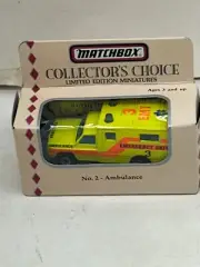 1994 MATCHBOX SUPERFAST COLLECTOR'S CHOICE #2 AMBULANCE NEW IN BOX