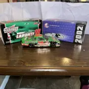 Bobby Labonte #18 2002 Grand Prix Interstate Batteries 1:24 Diecast Car RCCA