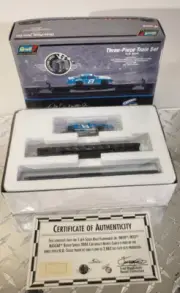 Dale Earnhardt, Jr. #8 Oreo Ritz 3 Piece Train Set 2004 1:64 H.O. Scale Revell
