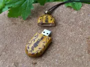 Wooden USB 2.0 Flash Drive 16GB, Hand-burned druid pendant necklace "Ogham word"