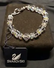 NWT SWAROVSKI SWAN LOGO LARGE CRYSTAL BRACELET ◇ LOGO ON CLASP ◇ BEAUTIFUL