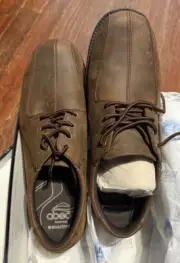 Abeo Smart 3940 Oxfords Brown Casual Shoes Work Crew Non Slip Men's 10.5 W NEW